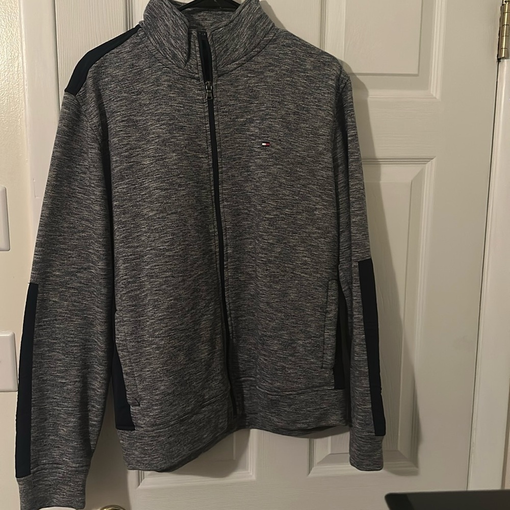 Large gray full zip Tommy Hilfiger sweater